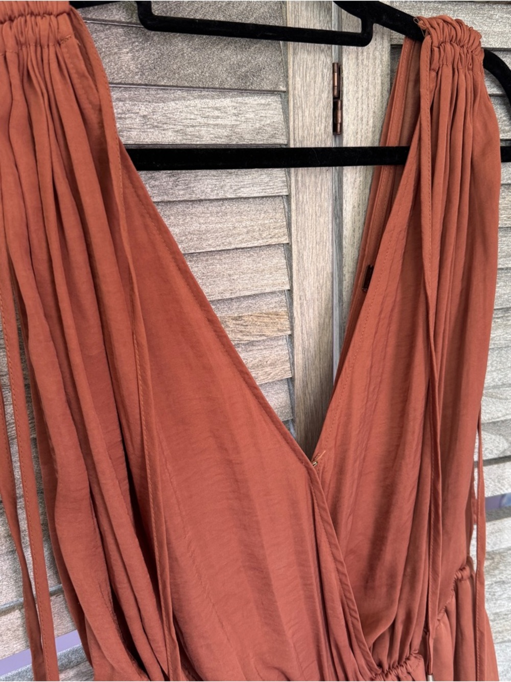 Free People Rust Terracotta Romper Deep V-Neck Drawstring Ruched Straps Size L - Picture 2 of 7